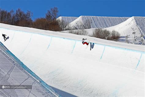自由式滑雪比赛场地在哪个市