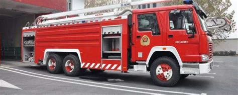 荷兰救护车消防车声音