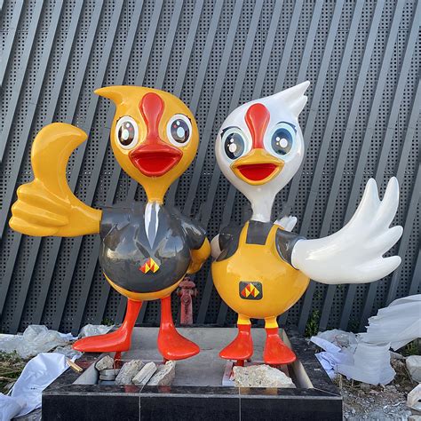 萍乡玻璃钢鸭子雕塑加工厂