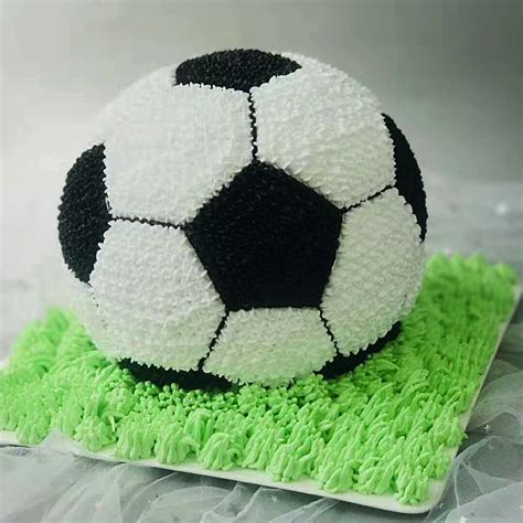 蛋糕造型带足球