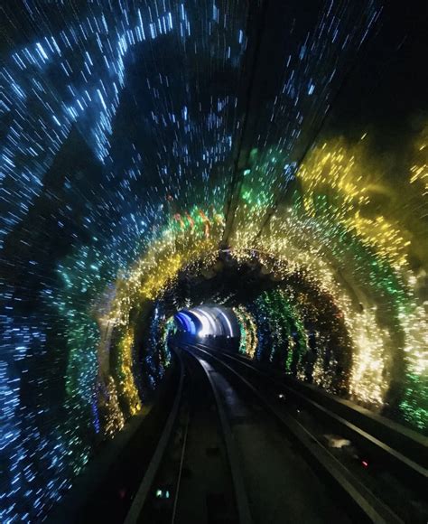 评价上海外滩观光隧道