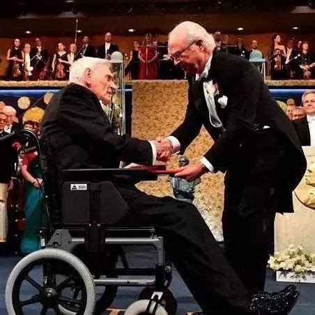 诺奖最年长得主年龄竟高达97岁