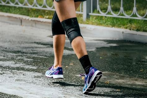跑步常年戴运动护膝好吗