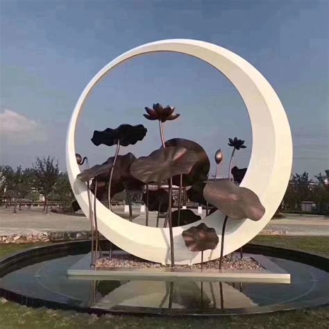 邯郸抽象校园玻璃钢景观雕塑厂家