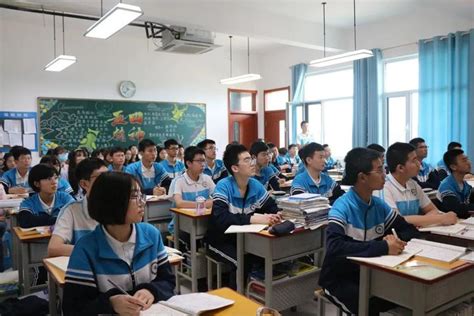 邯郸高中有多少学位