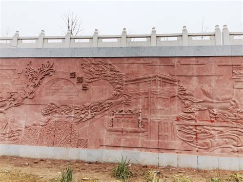 郑州贾鲁河发现一座古墓