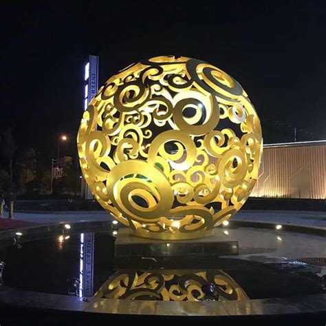 镂空球抽象不锈钢雕塑设计