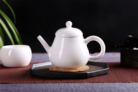 陶瓷创意大茶壶
