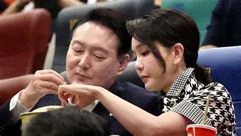 韩国总统夫人结过几次婚