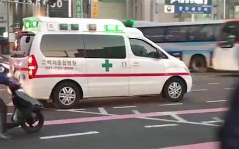韩国的救护车搞笑声音