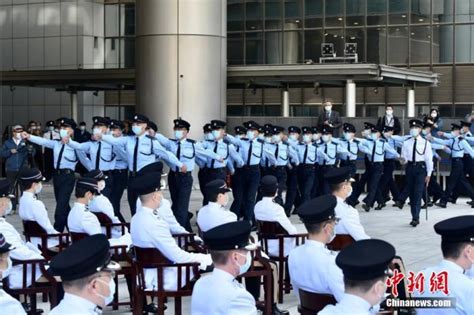 香港警队举行仪式纪念殉职警员