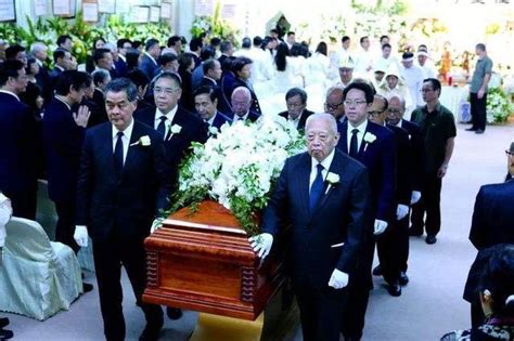 香港重要人物葬礼扶灵