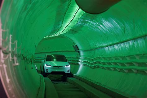 马斯克的隧道系统