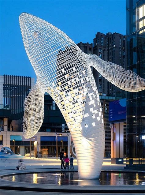 鲸鱼不锈钢雕塑