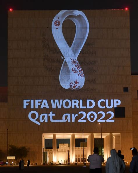 14年卡塔尔世界杯足球