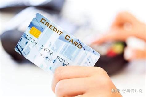 18岁有稳定点收入可以办信用卡吗