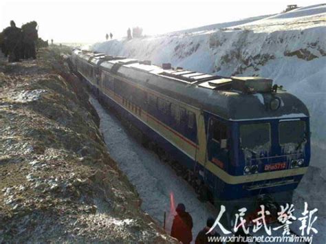 1814次列车遭遇大雪事故