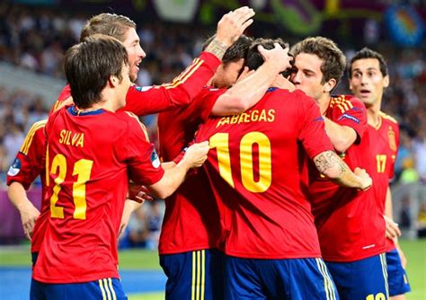2012欧洲杯决赛意大利西班牙