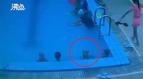3岁男童被卡泳池排水孔