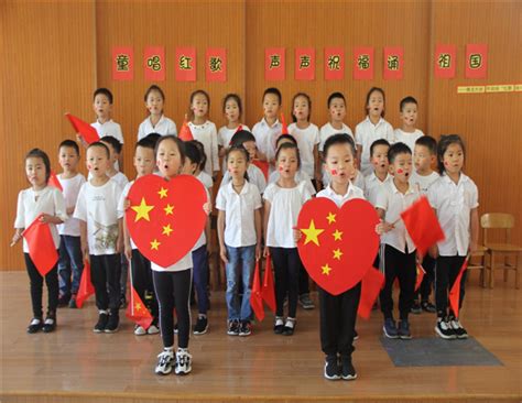9岁香港小朋友唱我的祖国