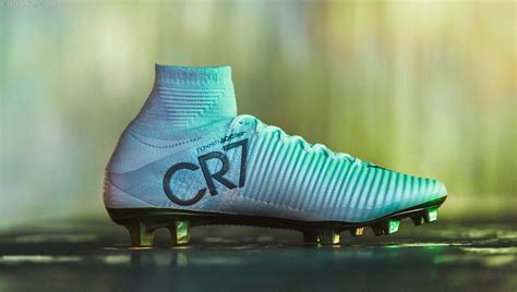 cr7足球鞋官方价格