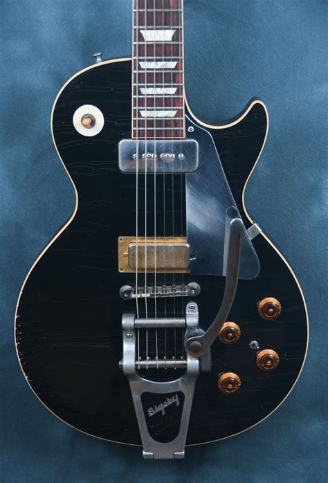 gibson neil young