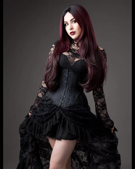gothicoutfits