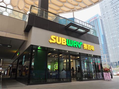 subway赛百味在中国有多少分店